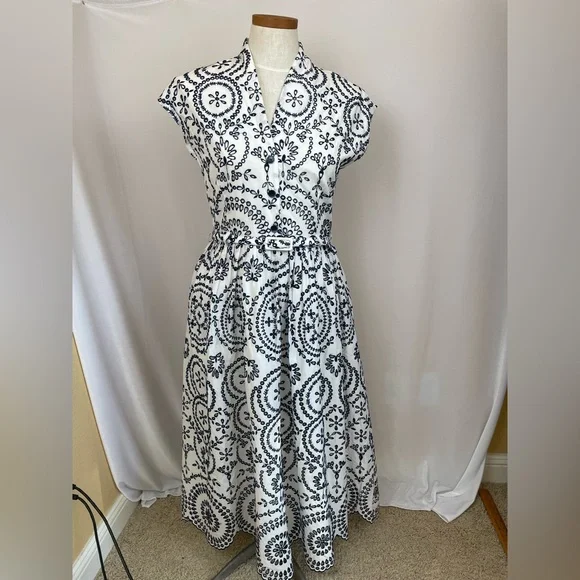 Zara | Dresses | Zara Midi Zw Collection Contrast Embroidery Dress Size M
